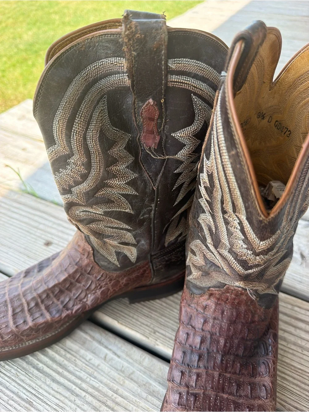 LUCCHESE MEN'S BARREL BROWN AND CHOCOLATE CAIMAN TAIL WIDE SQUARE TOE EXOTIC